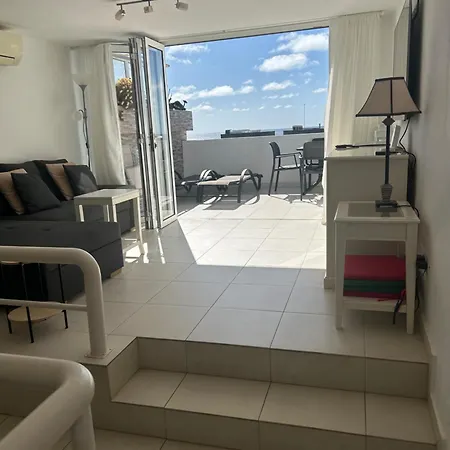 314 Colony Club Apartment